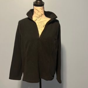 Long sleeved sweatshirt